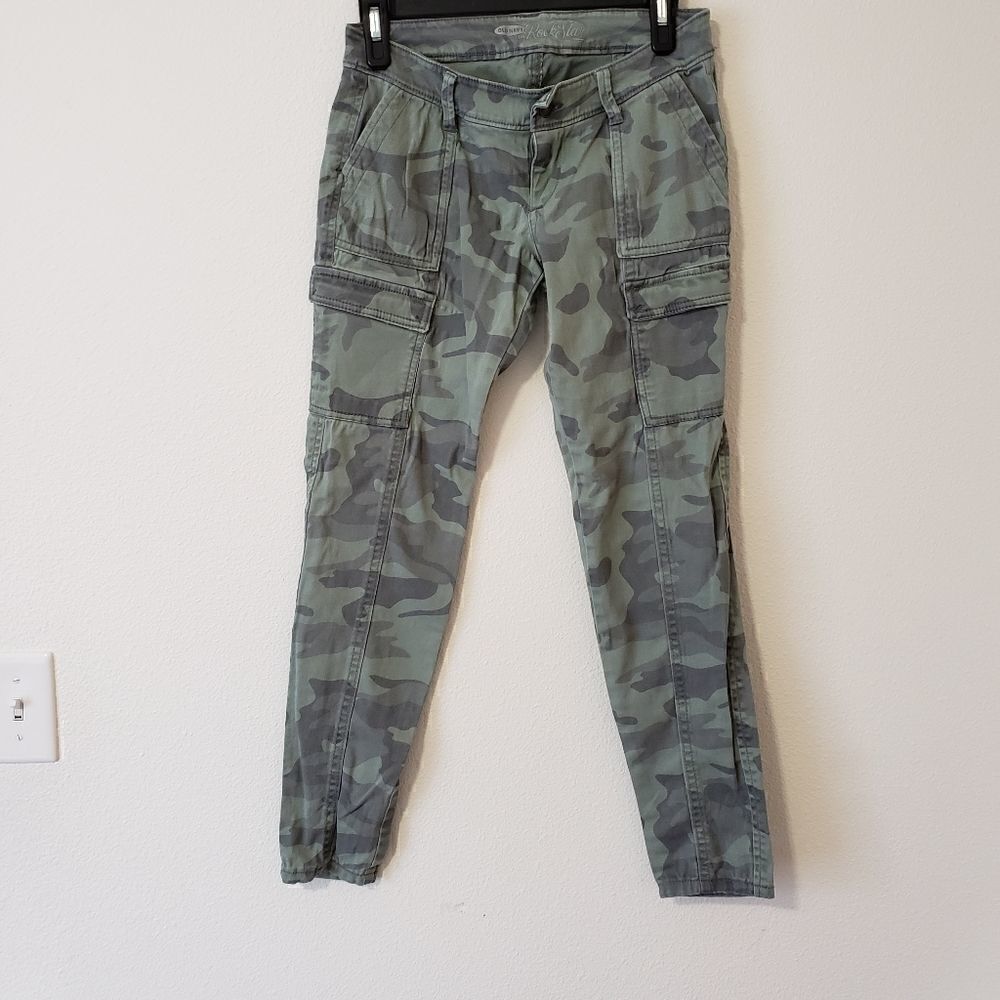 Old Navy Girls Camo Pants